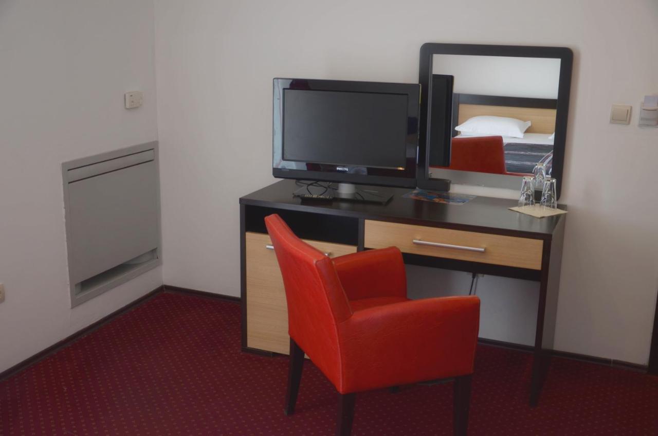 Appartement Aquarius à Budva Extérieur photo